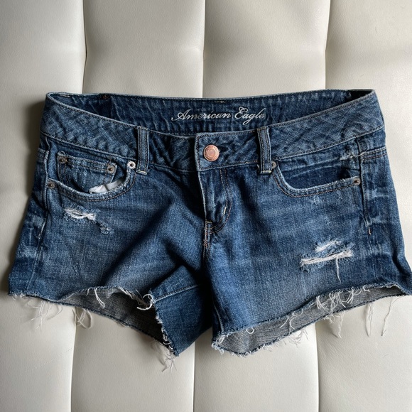 Low Rise Jean Shorts - Picture 1 of 3